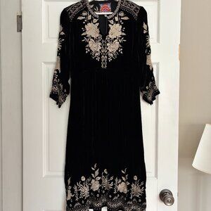NWT Johnny Was Magdalene Velvet Dress size Medium w Floral Embroidery